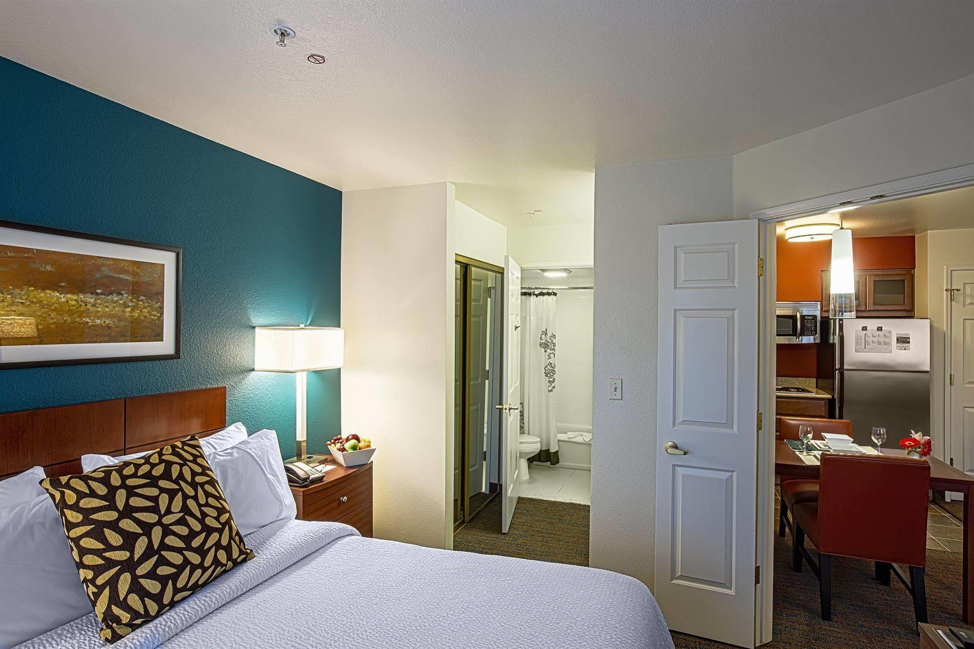Residence Inn By Marriott Stockton Exterior photo